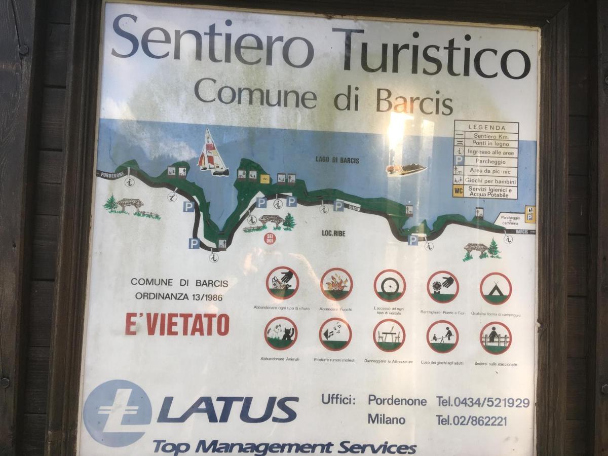 Casa A Schiera Fronte Lago Con Giardino Barcis Eksteriør billede